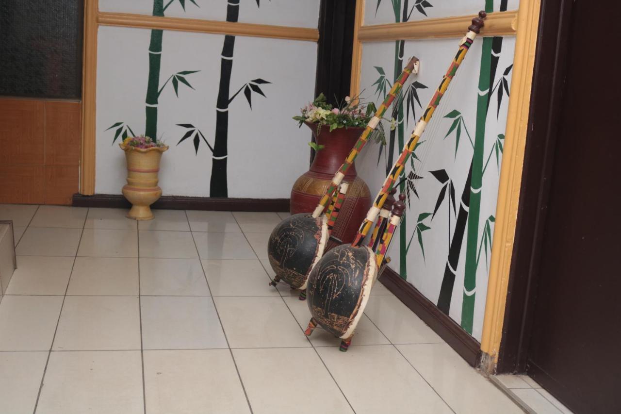Airport Side Hotel Accra Bagian luar foto