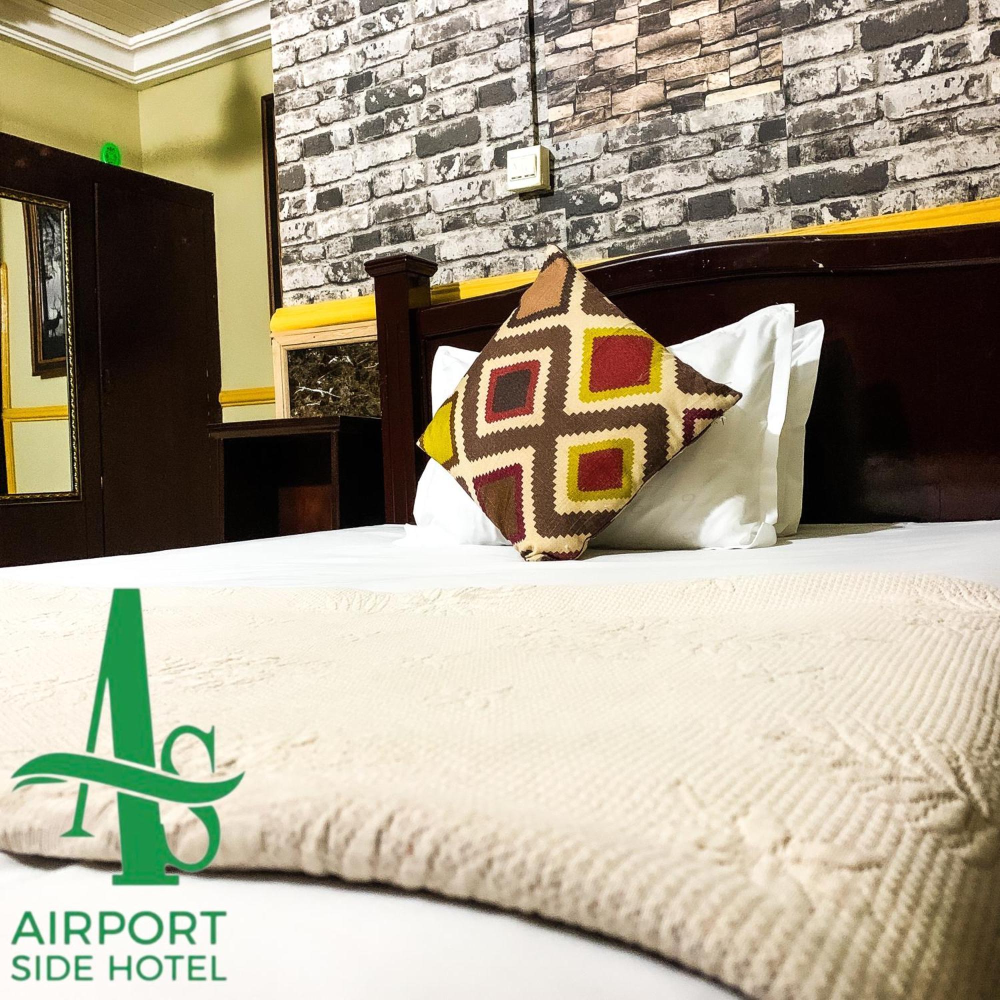 Airport Side Hotel Accra Bagian luar foto