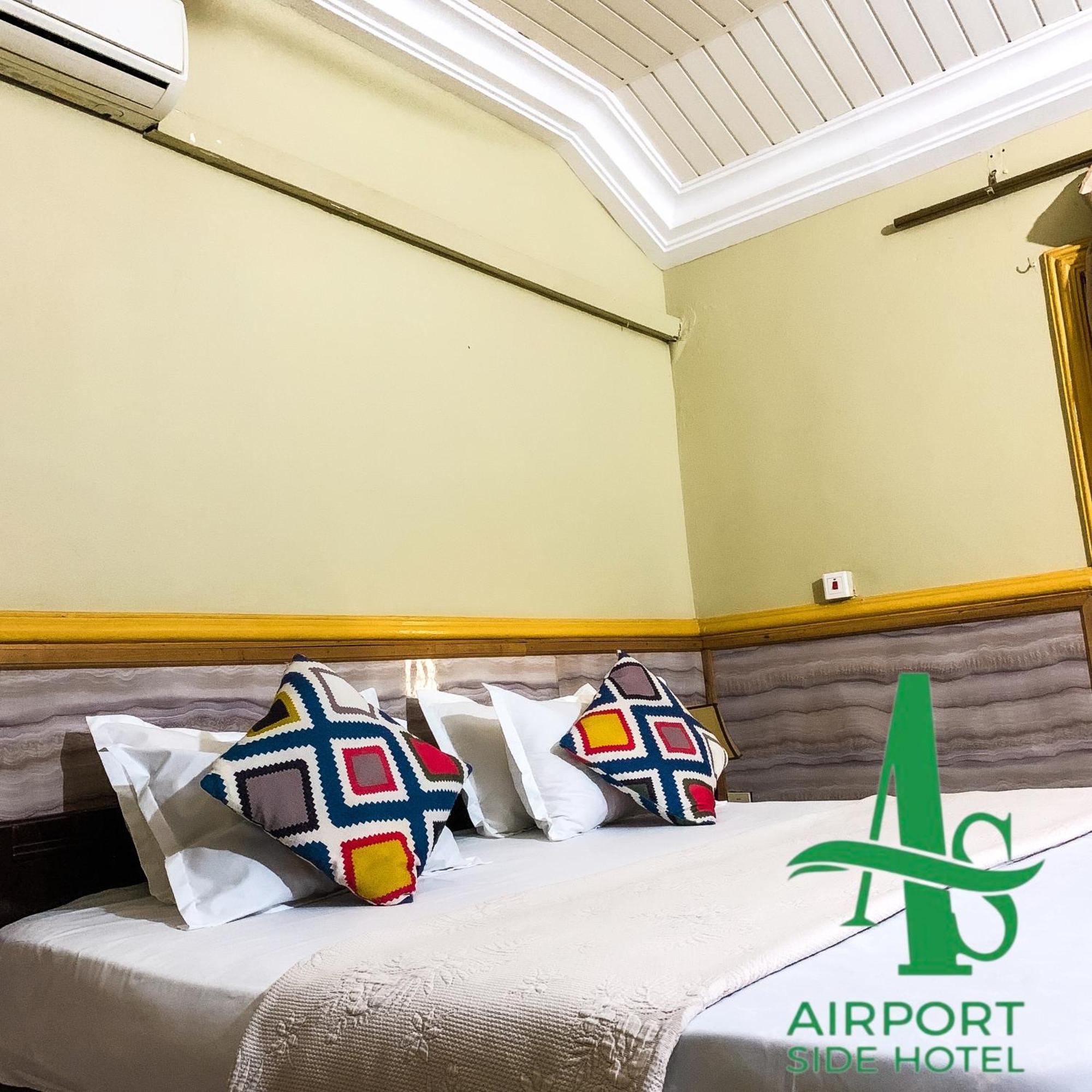 Airport Side Hotel Accra Bagian luar foto